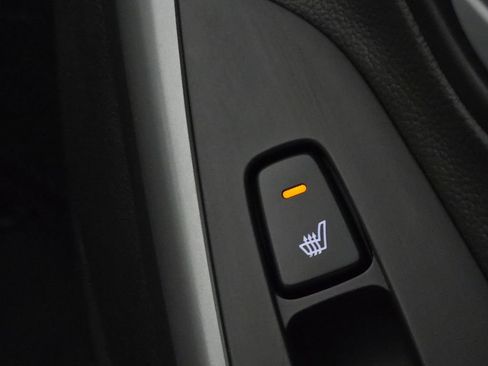 Used 2014 Hyundai Elantra Limited image 32