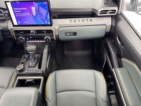 Used 2024 Toyota Tacoma 4x4 Double Cab Hybrid image 27