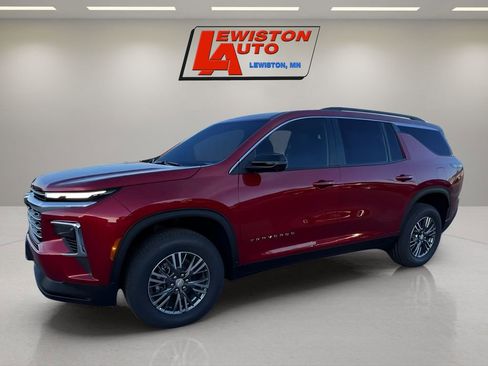 New 2026 Chevrolet Traverse LT image 4