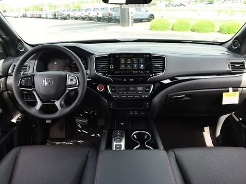 New 2026 Honda Ridgeline Black Edition image 8