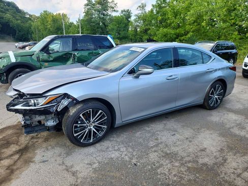 Used 2025 Lexus ES 350 w/ Premium Package FWD image 3