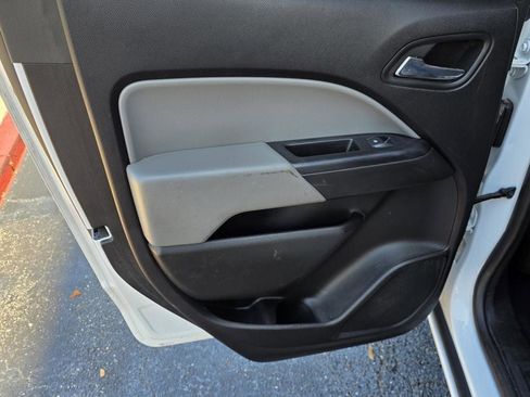 Used 2019 Chevrolet Colorado LT w/ LT Convenience Package AWD/4WD image 30