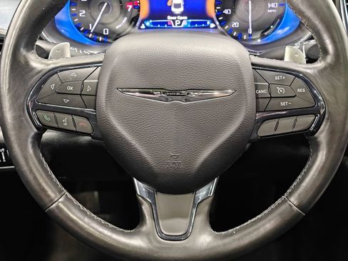 Used 2015 Chrysler 200 S w/ Navigation & Sound Group I AWD/4WD image 5