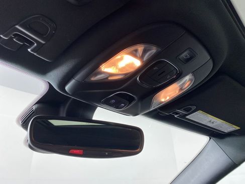 Used 2022 Jeep Compass Limited w/ (RED) Package image 25