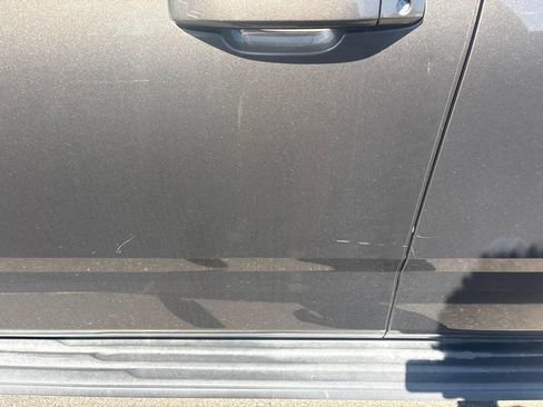 Used 2016 Chevrolet Tahoe LT RWD image 7