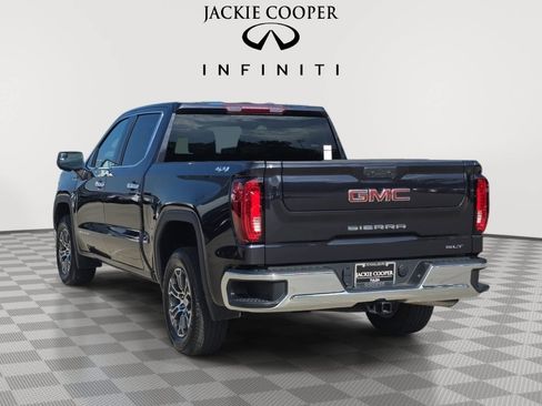 Used 2025 GMC Sierra 1500 SLT AWD/4WD image 7