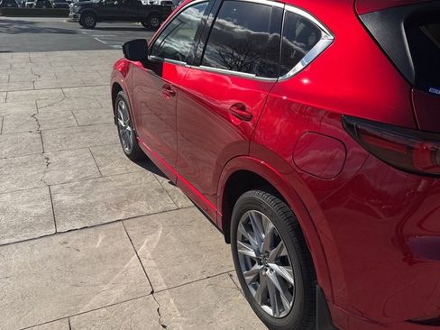 Used 2024 MAZDA CX-5 AWD 2.5 S w/ Premium Plus Pkg image 3