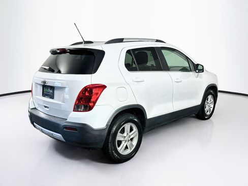 Used 2016 Chevrolet Trax LT FWD image 9