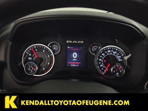 Used 2024 RAM 2500 Tradesman w/ Chrome Appearance Group AWD/4WD image 14