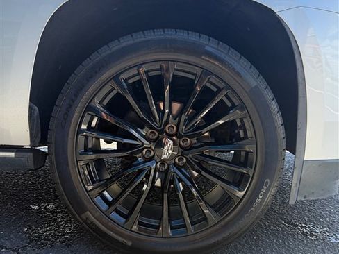 Used 2020 Cadillac Escalade Premium Luxury AWD/4WD image 12