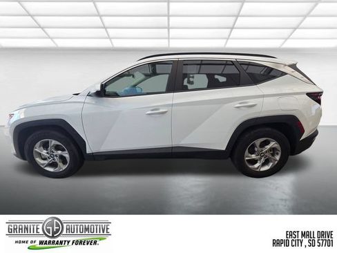 Used 2024 Hyundai Tucson SEL FWD image 2