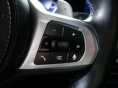 Used 2024 BMW X7 M60i AWD/4WD image 28