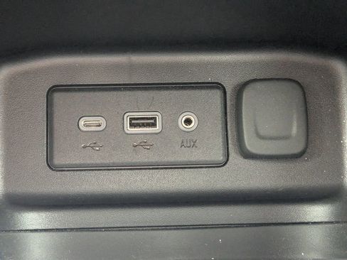 Certified 2024 Chevrolet Equinox LS w/ Driver Confidence II Package FWD image 25