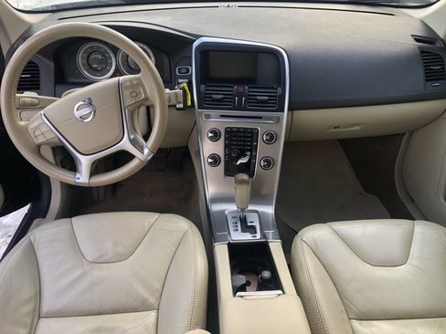 Used 2012 Volvo XC60 T6 image 12