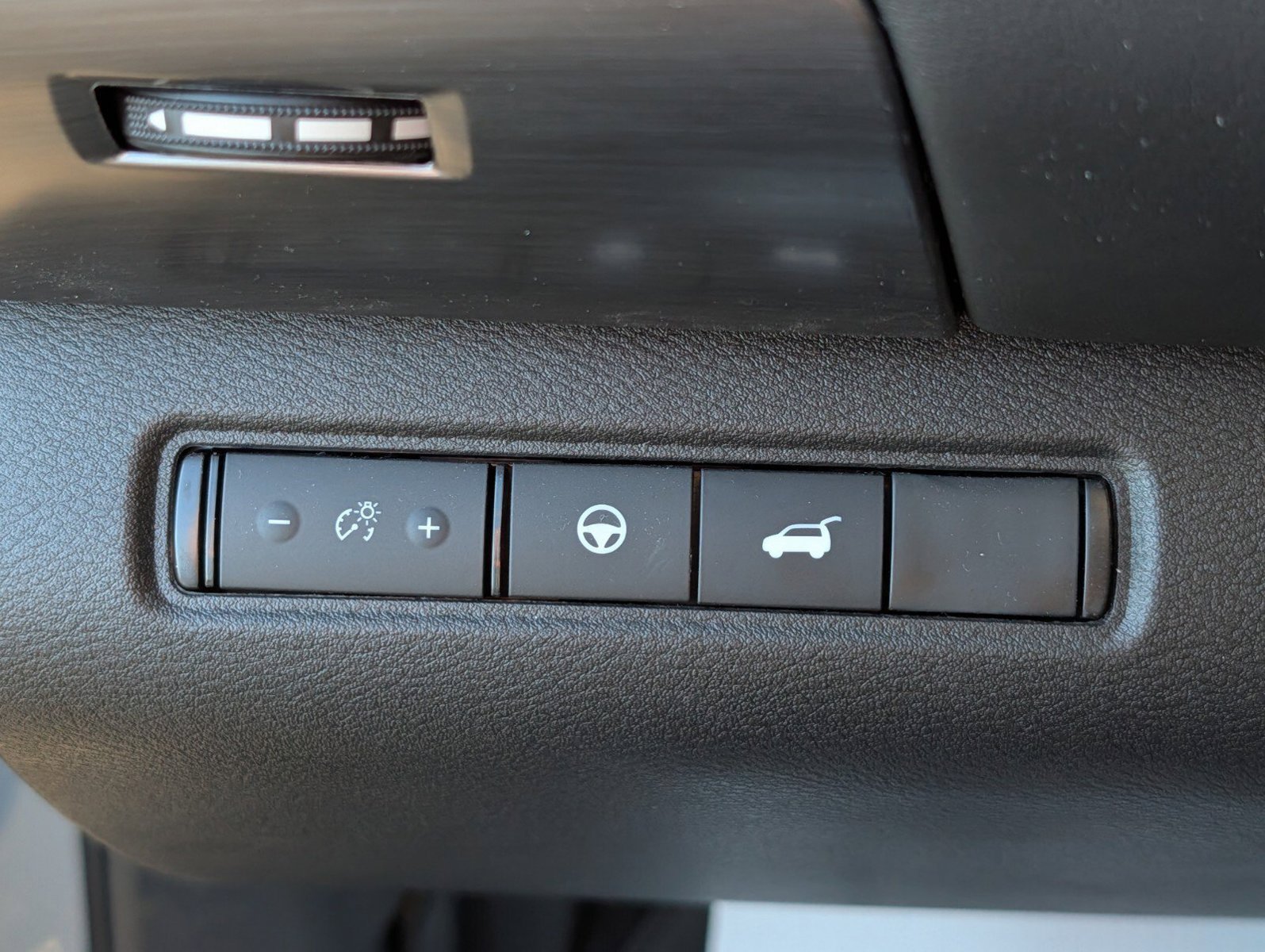 Used 2025 Nissan Pathfinder Rock Creek AWD/4WD image 11