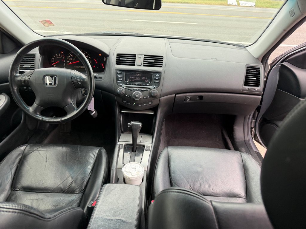 Used 2005 Honda Accord EX-L image 24