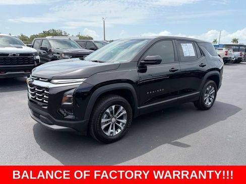 Used 2026 Chevrolet Equinox LT w/ Safety and Technology Package FWD image 3