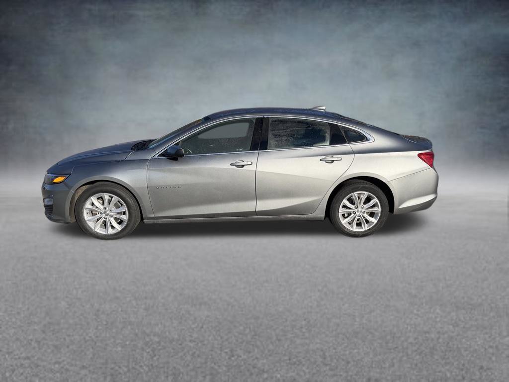 Used 2025 Chevrolet Malibu LT FWD image 3