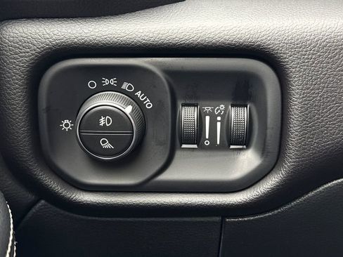 Used 2024 RAM 3500 Laramie w/ Night Edition AWD/4WD image 31