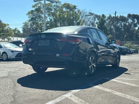 Used 2020 Nissan Sentra SV FWD image 3