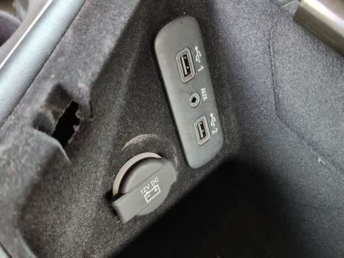 Used 2022 Dodge Challenger GT RWD image 32