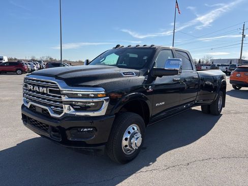 New 2026 RAM 3500 Longhorn AWD/4WD image 8