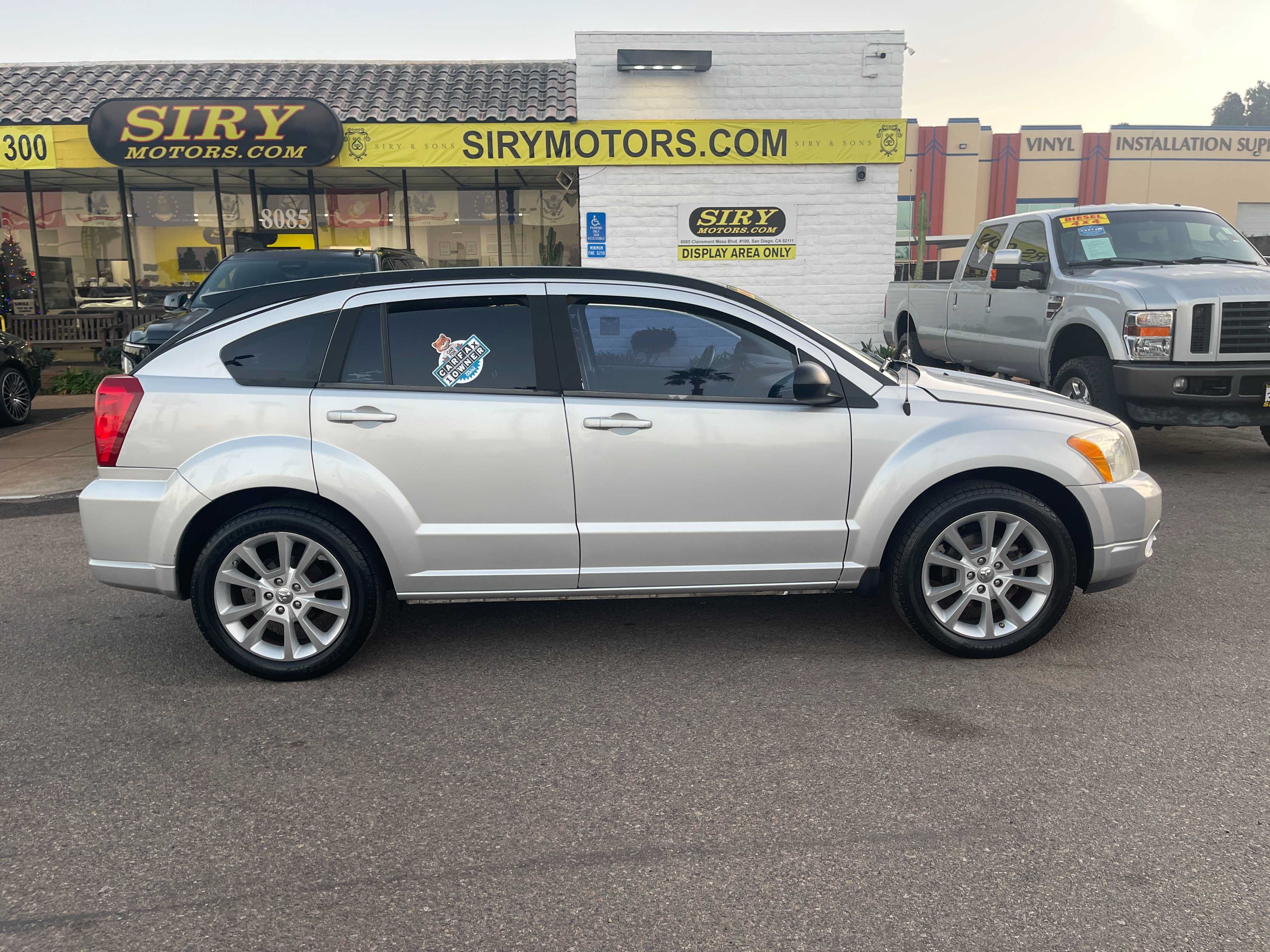Used 2010 Dodge Caliber Heat w/ Premium Sound Group FWD image 2