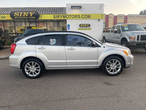 Used 2010 Dodge Caliber Heat w/ Premium Sound Group image 2