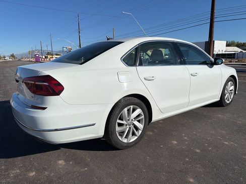 Used 2018 Volkswagen Passat 2.0T SE image 15