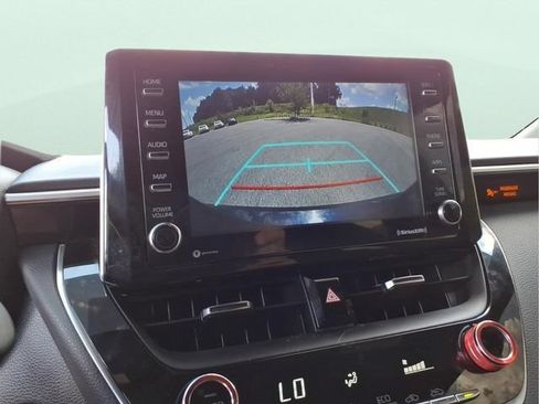 Used 2021 Toyota Corolla SE FWD image 27