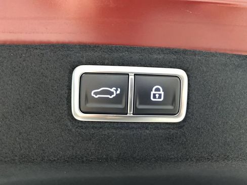 New 2025 Hyundai Sonata Limited image 17