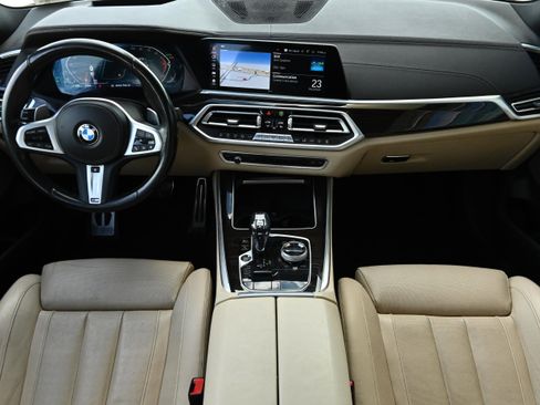 Used 2021 BMW X5 xDrive40i w/ M Sport Package image 13