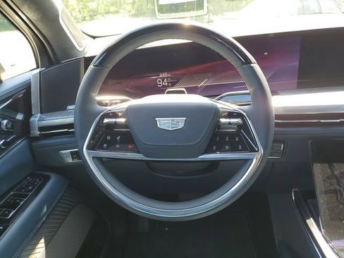 New 2025 Cadillac Escalade IQ Luxury 2 AWD/4WD image 10