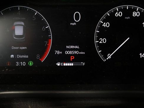 Used 2024 Honda HR-V Sport image 17