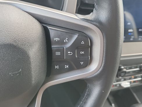 Used 2025 Ford Bronco Outer Banks AWD/4WD image 26