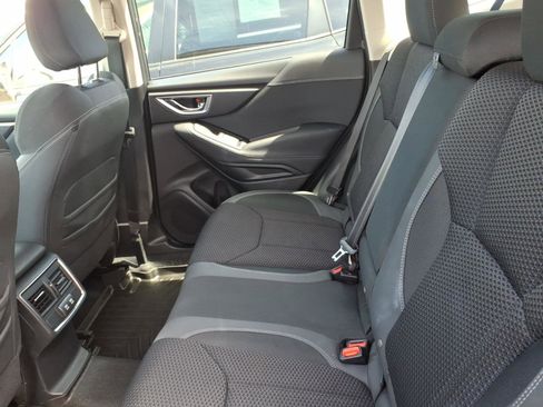 Certified 2024 Subaru Forester Premium AWD/4WD image 8