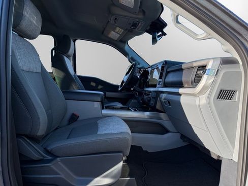 New 2026 Ford F250 XLT w/ XLT Premium Package AWD/4WD image 15