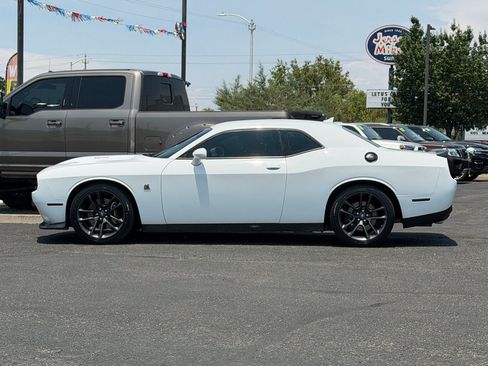 Used 2020 Dodge Challenger R/T Scat Pack RWD image 38