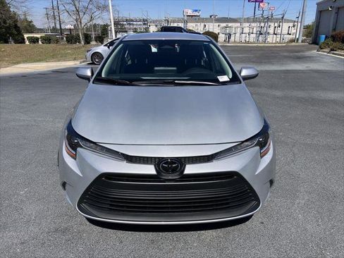 Certified 2026 Toyota Corolla LE image 8