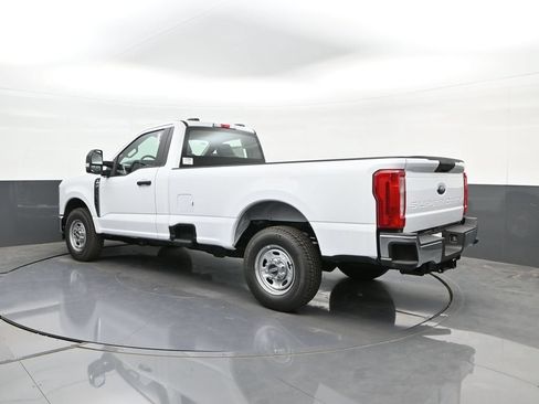New 2026 Ford F250 XL w/ XL Chrome Package RWD image 5