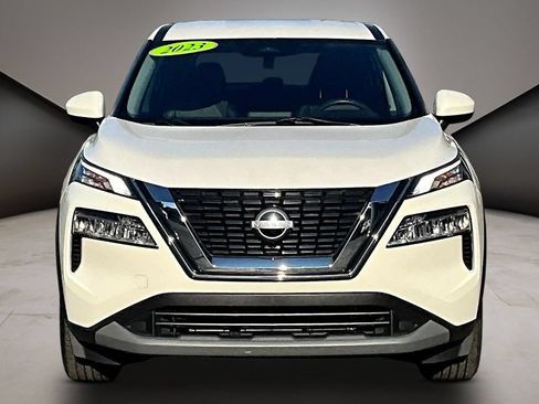 Certified 2023 Nissan Rogue SV AWD/4WD image 2