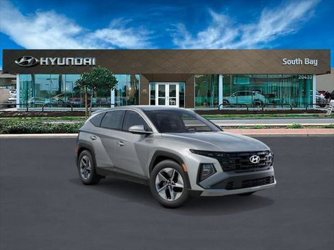 New 2026 Hyundai Tucson SEL image 2