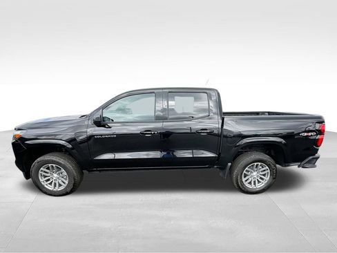 New 2026 Chevrolet Colorado LT w/ LT Convenience Package AWD/4WD image 5