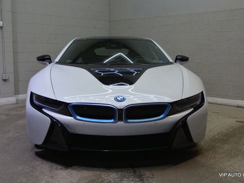 Used 2014 BMW i8 image 5