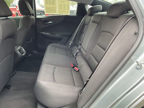 Used 2023 Chevrolet Malibu LT image 39