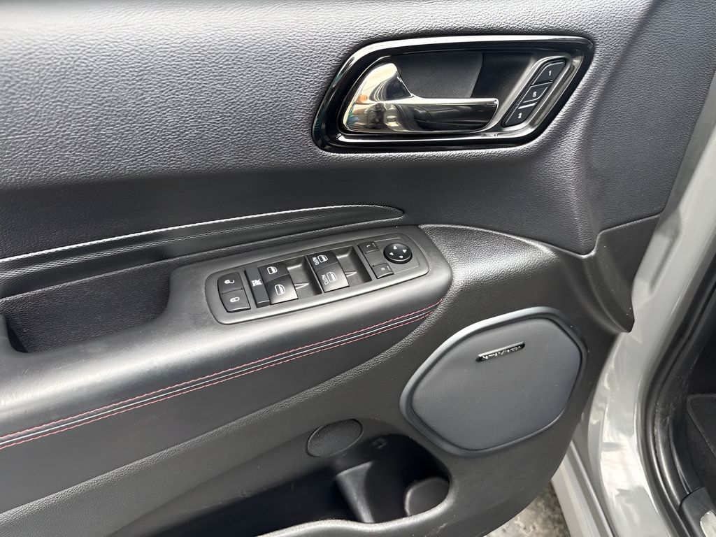Used 2021 Dodge Durango R/T w/ Tow 'N Go Package AWD/4WD image 18