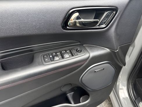 Used 2021 Dodge Durango R/T w/ Tow 'N Go Package AWD/4WD image 18