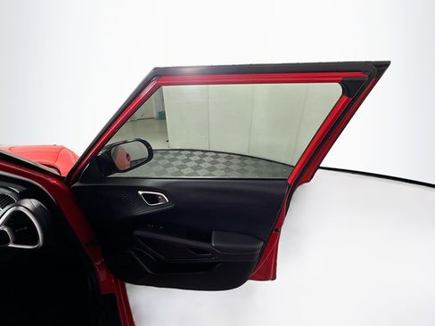 Used 2020 Kia Soul GT-Line image 30