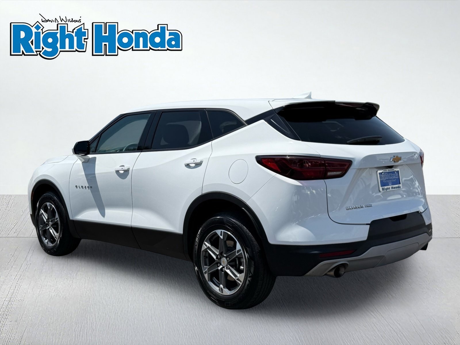 Used 2025 Chevrolet Blazer LT AWD/4WD image 4