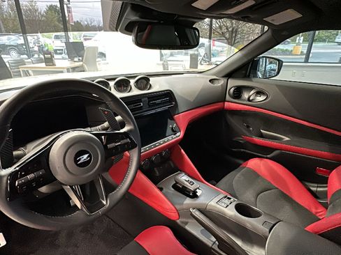 New 2023 Nissan Z Performance w/ Floor Mat Package (L93) image 18